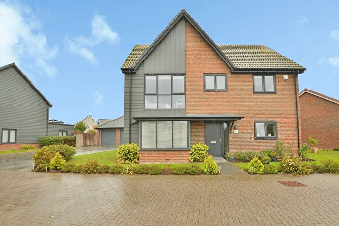 3 Bedroom Detached House For Sale In Ruben Crescent, New Romney, Kent, TN28