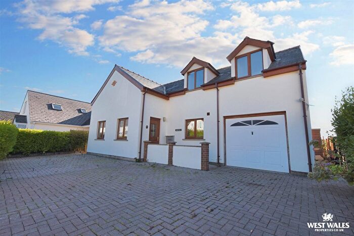 3 Bedroom Detached House For Sale In Church Close, Begelly, Kilgetty, SA68