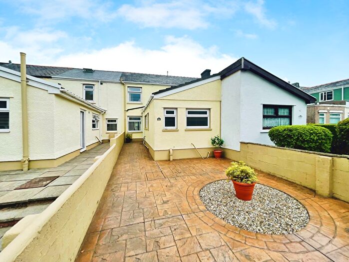 3 Bedroom Terraced House To Rent In Vale Terrace, Tredegar, NP22