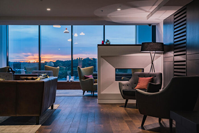 Studio To Rent In Junction Road, London, N19