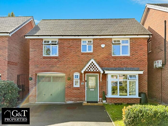 4 Bedroom Detached House For Sale In Denby Way, Cradley Heath, B64