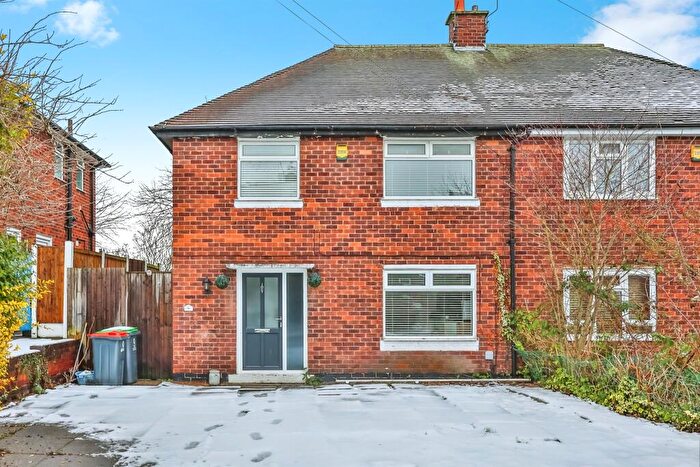 3 Bedroom Semi Detached House For Sale In Lime Tree Road, Hucknall, Nottingham, NG15
