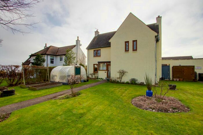 3 Bedroom Detached House For Sale In Castle Terrace, Inverbervie, DD10