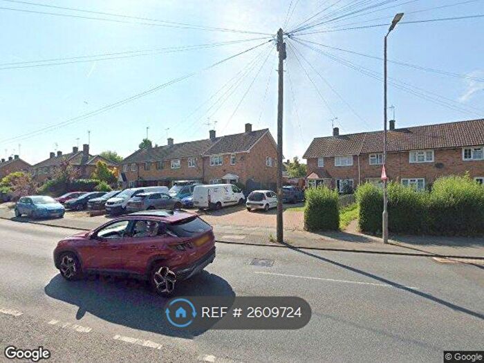 3 Bedroom Detached House To Rent In Pondfield Lane, Brentwood, CM13