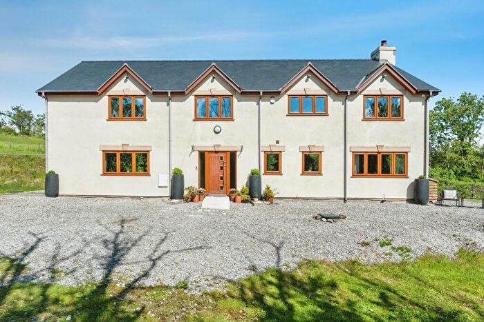 4 Bedroom Detached House For Sale In Pant Du Road, Eryrys, Mold, Denbighshire, CH7