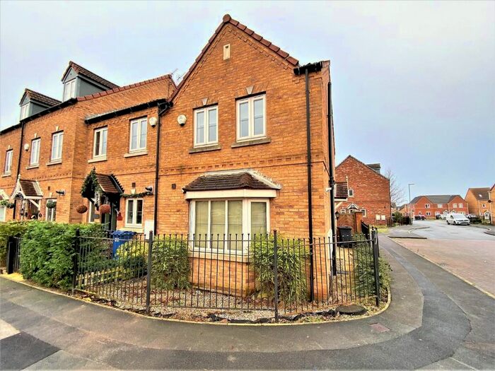 3 Bedroom End Of Terrace House To Rent In Parkgate, Goldthorpe, Rotherham, S63