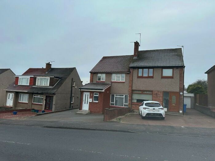 3 Bedroom Semi-Detached House To Rent In Wellhall Road, Hamilton, Lanarkshire, ML3