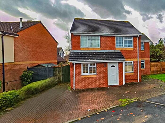 4 Bedroom Detached House To Rent In Watch Elm Close, Bradley Stoke, Bristol, BS32