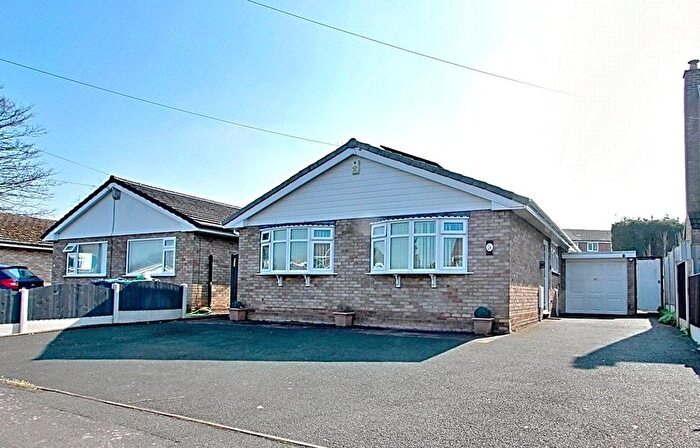 2 Bedroom Bungalow For Sale In Shannon Road, Stafford, Staffordshire, ST17