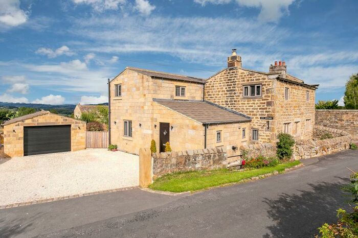 4 Bedroom Detached House For Sale In Crake Lane, Darley, HG3