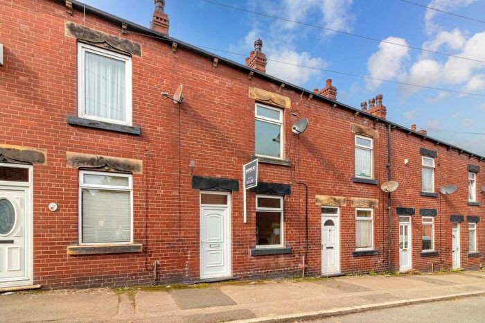 2 Bedroom Terraced House To Rent In Pond Street, Barnsley, S70