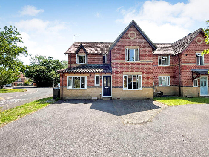 4 Bedroom Detached House For Sale In Ascot Road, Horton Heath, SO50