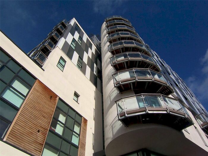 3 Bedroom Flat To Rent In Fresh, 138 Chapel Street, Salford M3