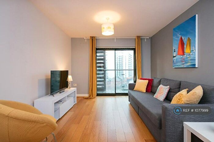 2 Bedroom Flat To Rent In Barnfield House, Salford, M3