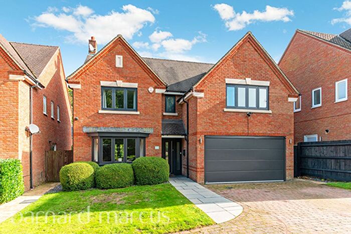 4 Bedroom Detached House For Sale In Broadwood Road, Netherne On The Hill, Coulsdon, CR5