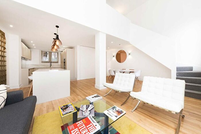 2 Bedroom Flat To Rent In Johnson Street, Shadwell, E1