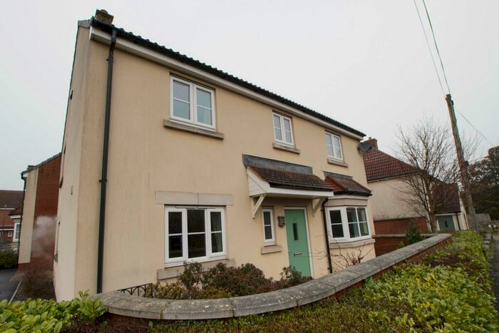 4 Bedroom House To Rent In John Saint Quinton Close, Stoke Gifford, Bristol, BS34