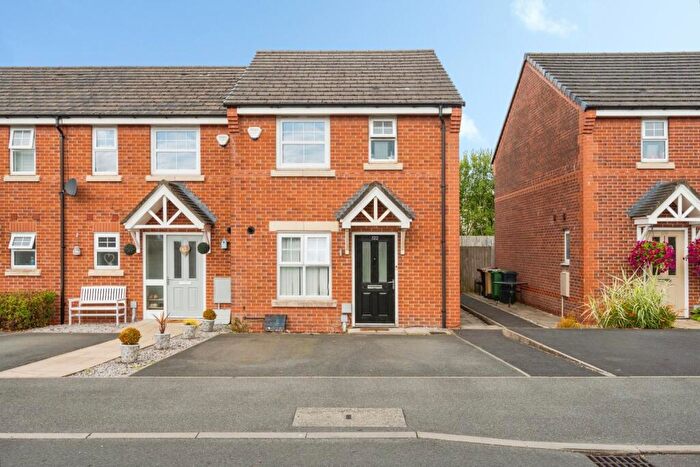 3 Bedroom Semi-Detached House For Sale In Kentfield Drive, Bolton, Lancashire, BL1