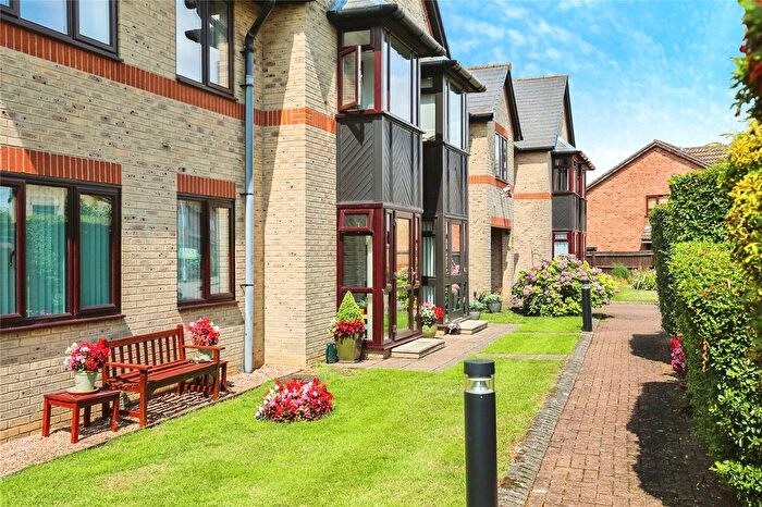 2 Bedroom Flat For Sale In Ashleigh Court, Warboys, PE28