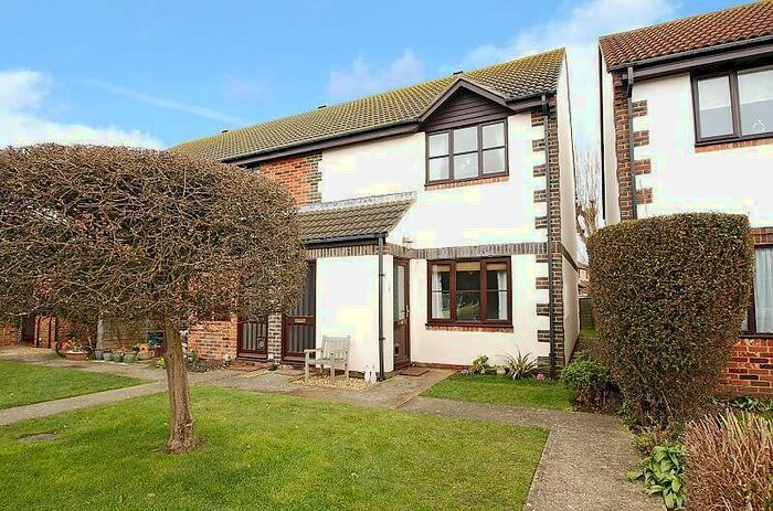 1 Bedroom Flat To Rent In Admiralty Court Cakeham Road, East Wittering, Chichester, PO20