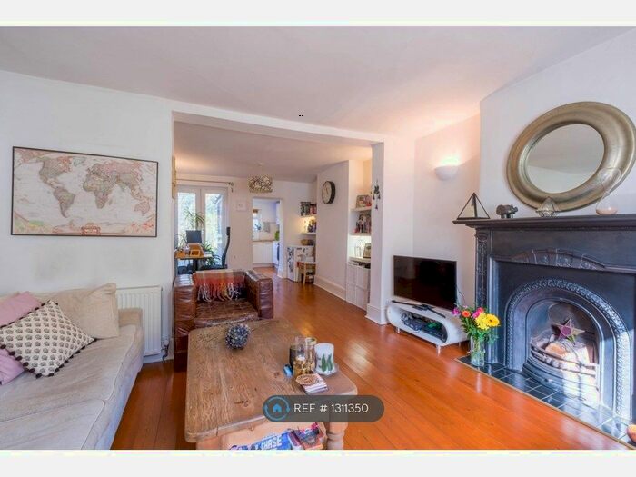 2 Bedroom Maisonette To Rent In Upper Brockley Road, London SE4