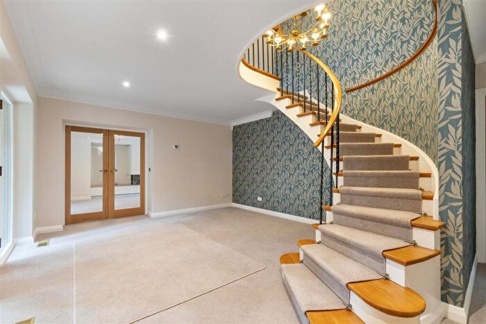 5 Bedroom Detached House To Rent In Endwood Drive, Sutton Coldfield, B74