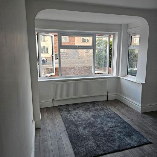 3 Bedroom End Of Terrace House To Rent In Porters Avenue, Dagenham, RM8