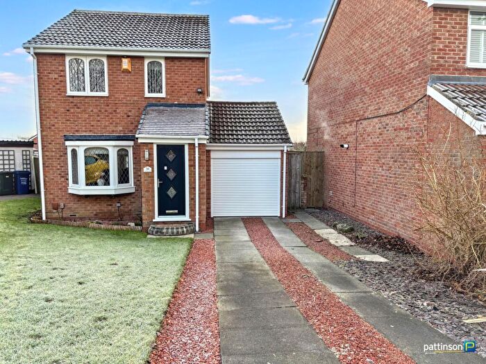 3 Bedroom Detached House For Sale In Aldeburgh Avenue, Lemington Rise, Newcastle Upon Tyne, Tyne And Wear, NE15