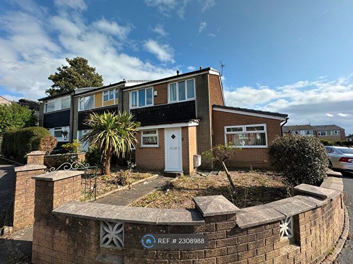 2 Bedroom Semi-Detached House To Rent In Union Road, Ashton-Under-Lyne, OL6