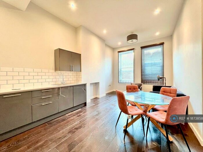 1 Bedroom Flat To Rent In Regan Way, London, N1