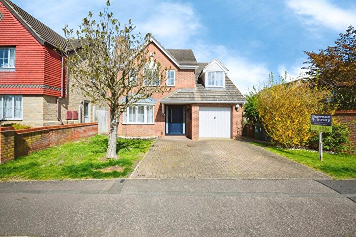 4 Bedroom Detached House For Sale In Gretton Close, Peterborough, PE2