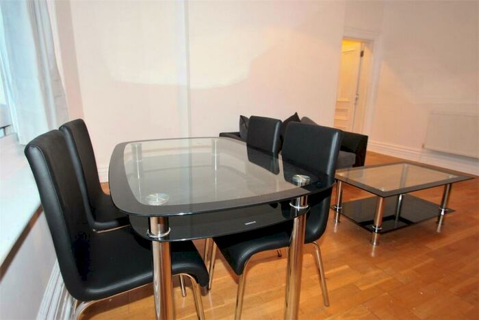 2 Bedroom Apartment To Rent In Charter House, PO1