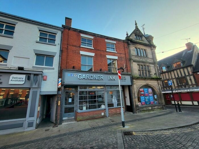 2 Bedroom Apartment To Rent In Market Place, Uttoxeter, ST14