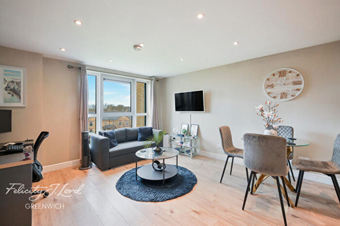 1 Bedroom Flat For Sale In Glaisher Street, London, SE8