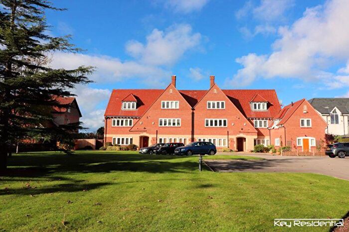 2 Bedroom Flat To Rent In Meols Court, Meols Drive, Hoylake, Wirral, CH47