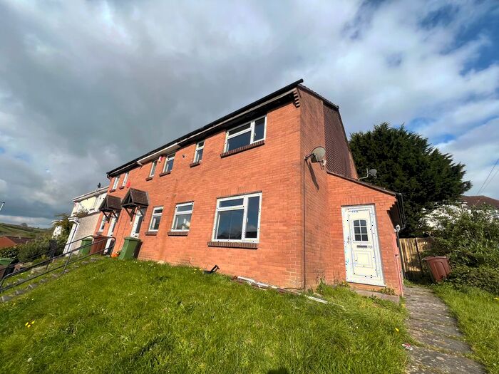 1 Bedroom Property To Rent In Truro Drive, Plymouth, PL5