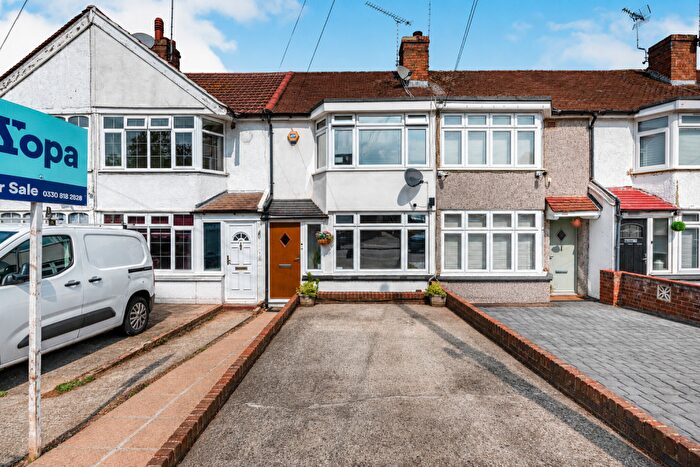 2 Bedroom Terraced House For Sale In Parkside Avenue, Bexleyheath, DA7