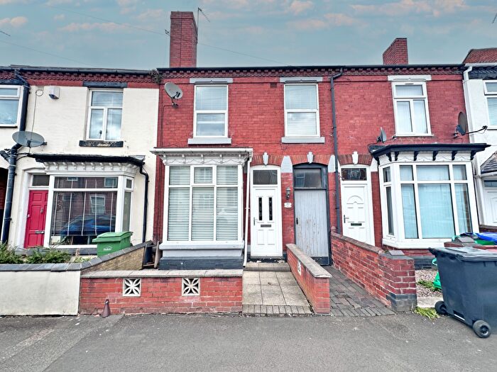 3 Bedroom Terraced House For Sale In Green Lane, Halesowen, B62