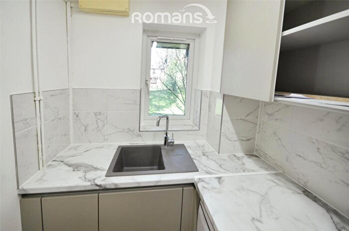 1 Bedroom Semi-Detached House To Rent In Langtons Meadow, Farnham Common, SL2