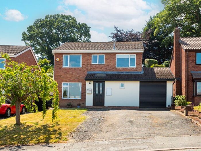4 Bedroom Detached House For Sale In Severn Way, Shrewsbury, SY5