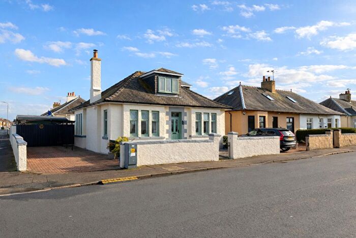 3 Bedroom Detached Bungalow For Sale In Hunter's Avenue, Ayr, KA8