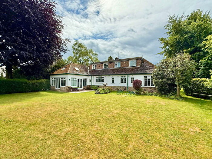 4 Bedroom Detached House For Sale In Boston Spa, Wetherby, St Johns Road, LS23