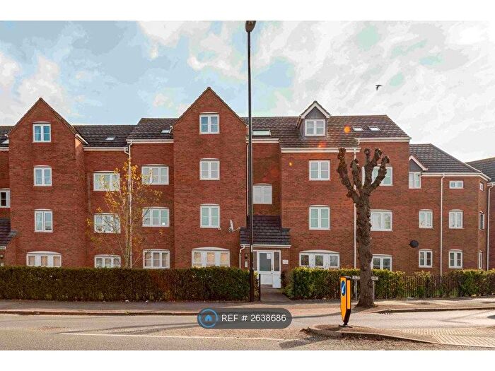 2 Bedroom Flat To Rent In Cavalier Court, Coventry, CV3