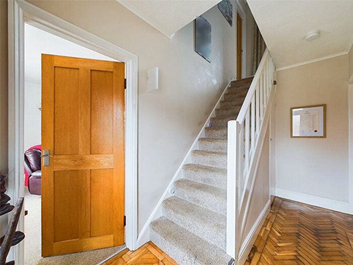 3 Bedroom Detached House For Sale In Bloomfield Road, Gloucester, Gloucestershire, GL1