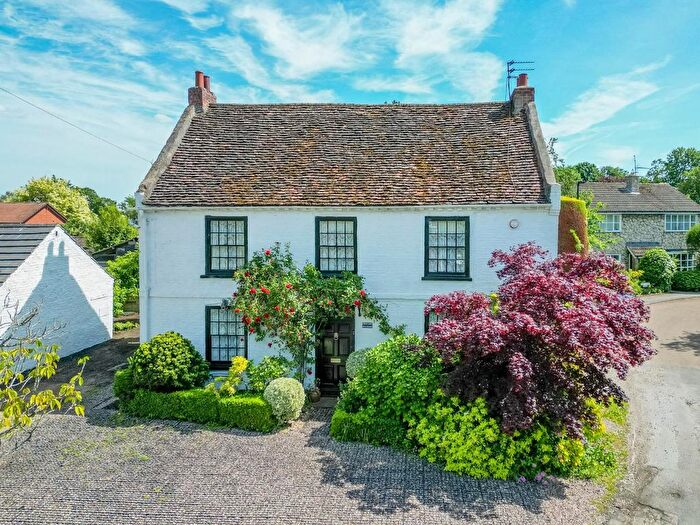 4 Bedroom Detached House For Sale In Orchard View, Skelton, York, YO30