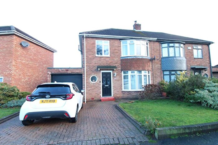 3 Bedroom Semi Detached House For Sale In Langdon Road, Hillheads Estate, Newcastle Upon Tyne, NE5