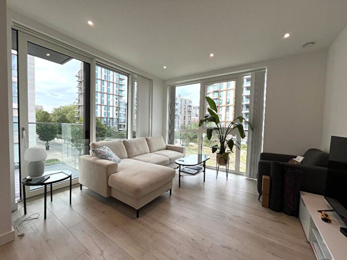 1 Bedroom Apartment To Rent In Coster Avenue, London, [aVE], N4