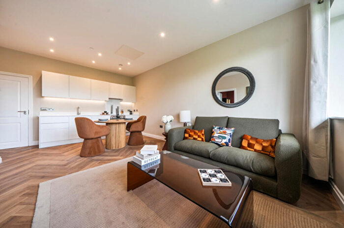 1 Bedroom Apartment For Sale In Abbey View, St Albans, AL1