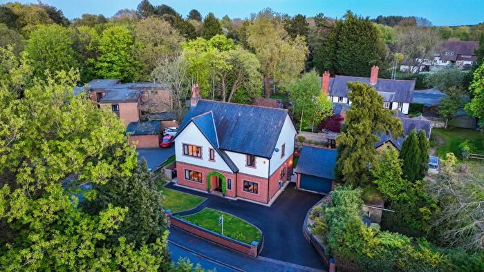 4 Bedroom Detached House For Sale In Hadrian Way, Sandiway, CW8