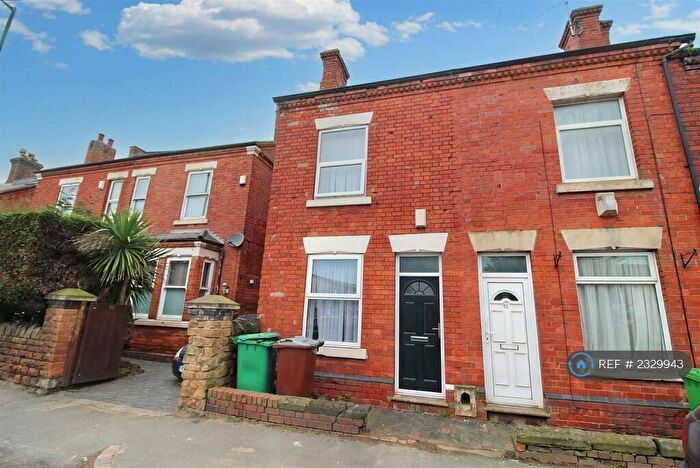 3 Bedroom Terraced House To Rent In Arnold Road, Nottingham, NG6